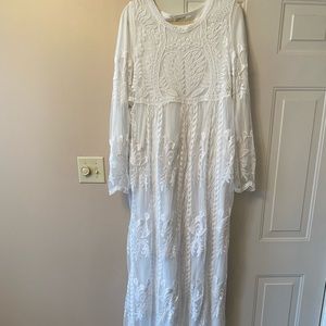 White lace maxi dress